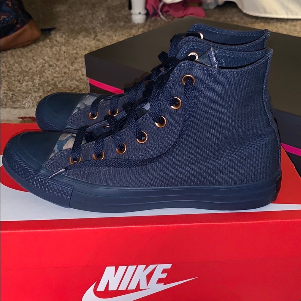 Converse high tops navy blue floral and rose gold